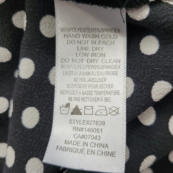 Black Peekaboo Cold Shoulder Blouse Top Polka-dot Tank Top Size MED - Picture 8 of 8